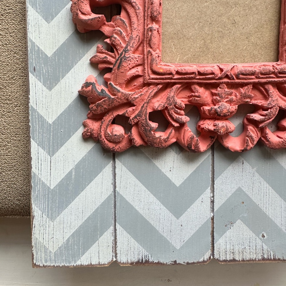 Hobby Lobby Coral Frame - Picture 5 of 11